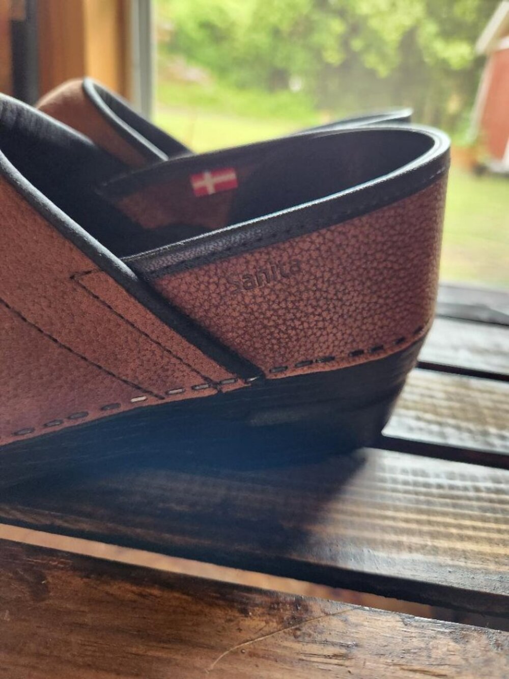 Sanita Pro Textured Oil Womens Clog in Antique Brown Sz 39 MSRP $140 - Picture 8 of 11